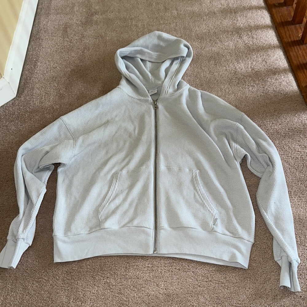Aritzia tna loose fit waffle ice blue hoodie size 1 (will fit xxs-s)